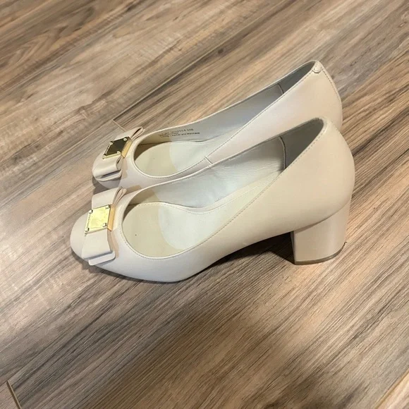 Cole Haan Women's Tan Peep Toe Flats - Picture 4 of 8